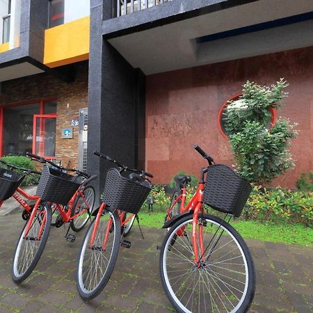 花蓮亮君海景民宿-東大門夜市-電梯包棟Bright King Homestay Hualien City Ngoại thất bức ảnh