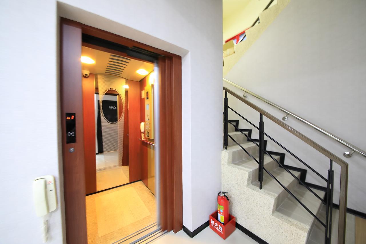 花蓮亮君海景民宿-東大門夜市-電梯包棟Bright King Homestay Hualien City Ngoại thất bức ảnh