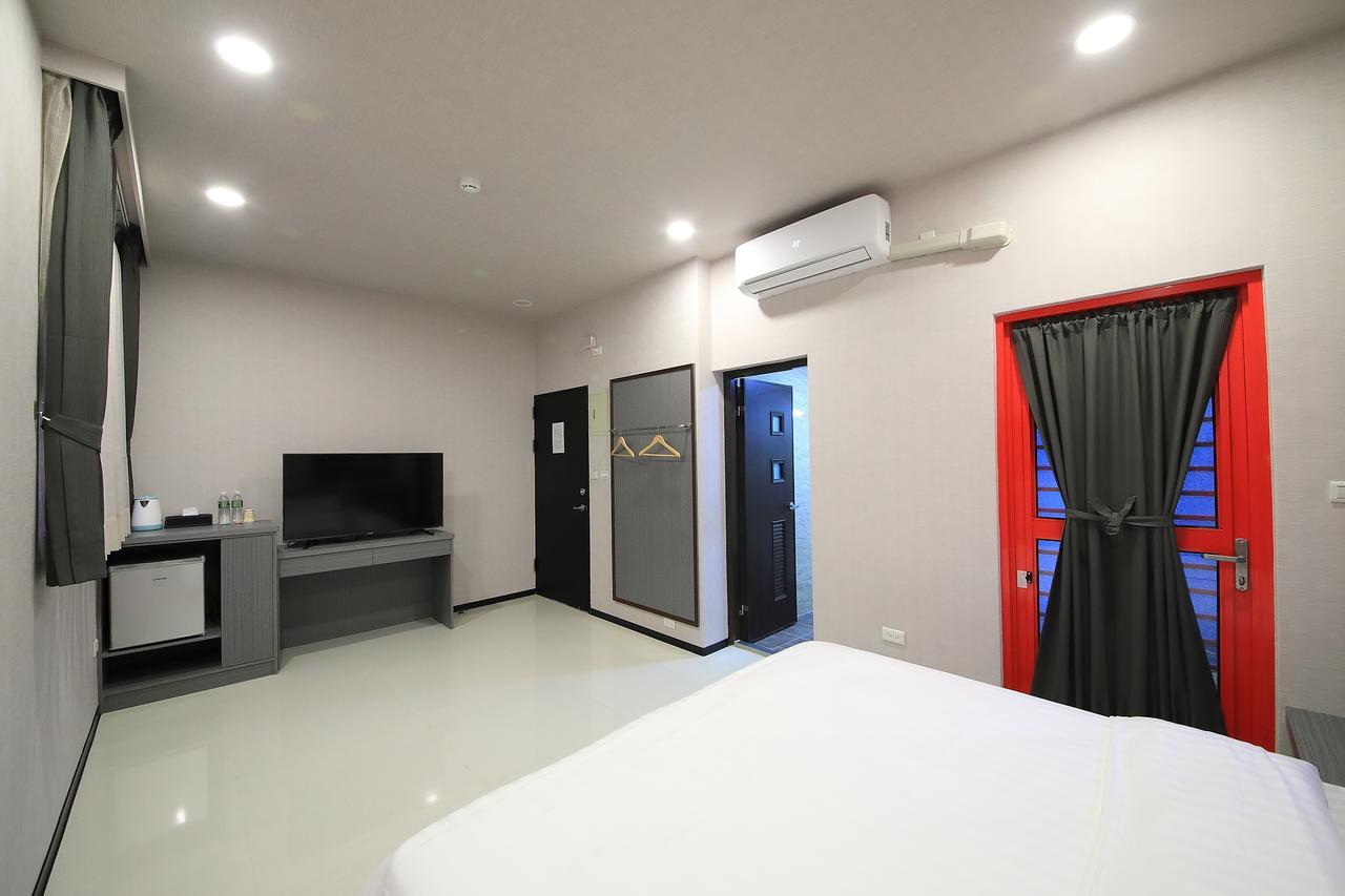 花蓮亮君海景民宿-東大門夜市-電梯包棟Bright King Homestay Hualien City Ngoại thất bức ảnh