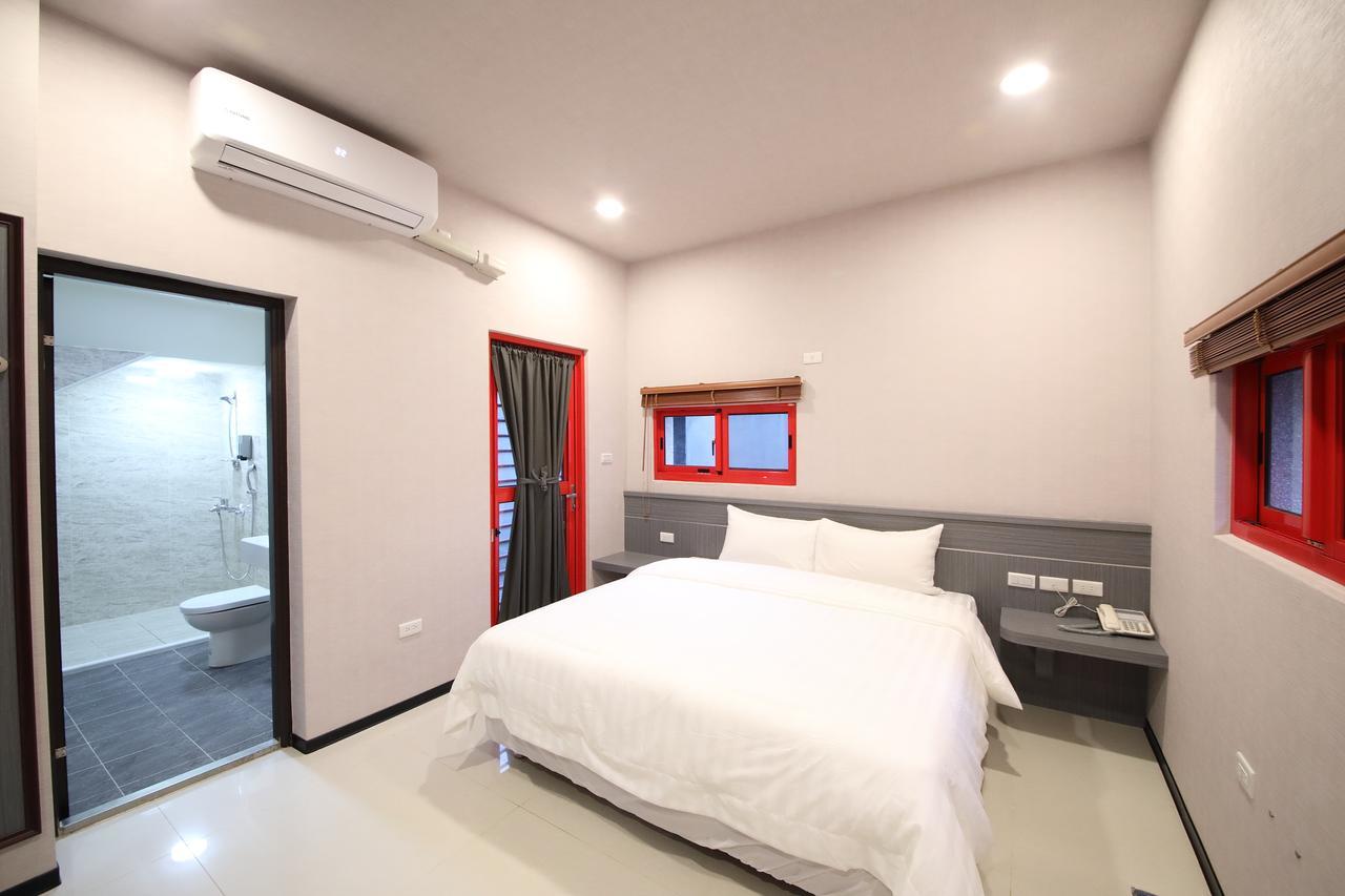 花蓮亮君海景民宿-東大門夜市-電梯包棟Bright King Homestay Hualien City Ngoại thất bức ảnh